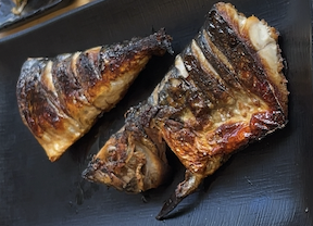 釜山、西面で食べられるサバの塩焼き定食